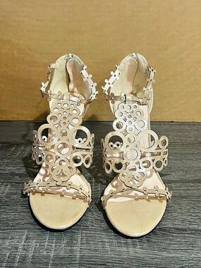 Klub Nico Marcela 3 Heel Cutout Heels Gold US 8 M